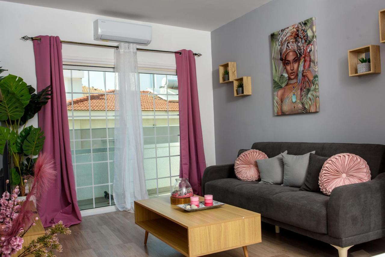 Ferienwohnung Valdivian Flat 18 Larnaka Exterior foto